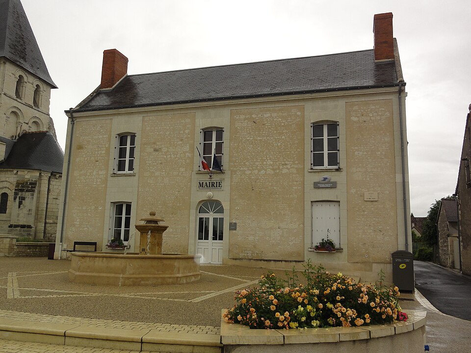 La Celle — Saint — Avant (Indre — et — Loire) Mairie