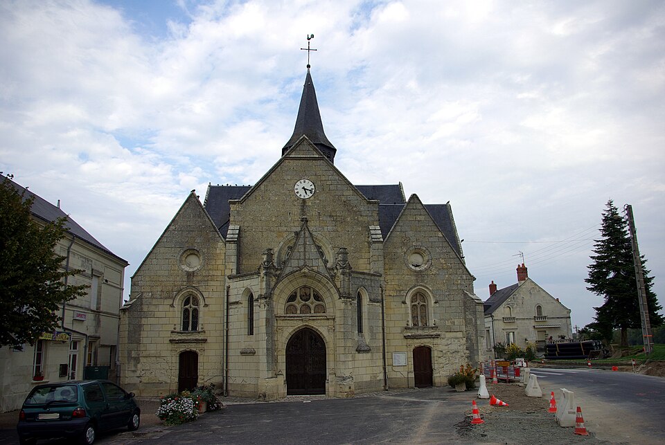 Église de la Translation de Saint — Martin, La Chapelle — sur — Loire 1