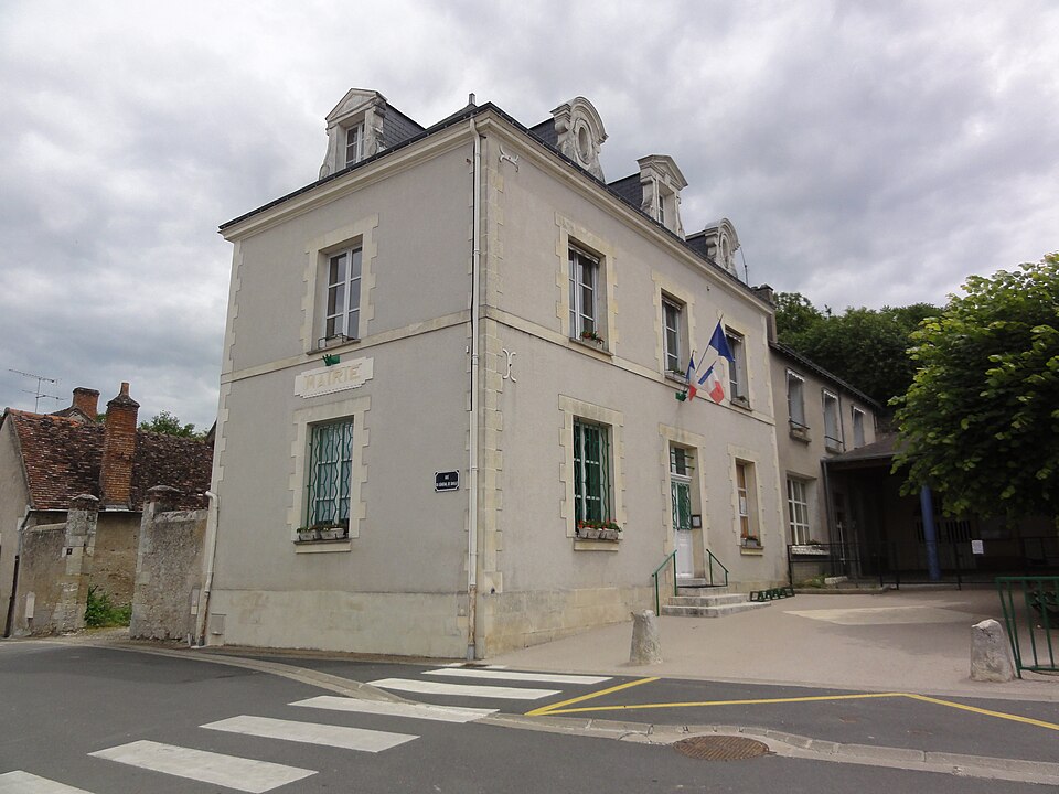Chargé (Indre — et — Loire) Mairie