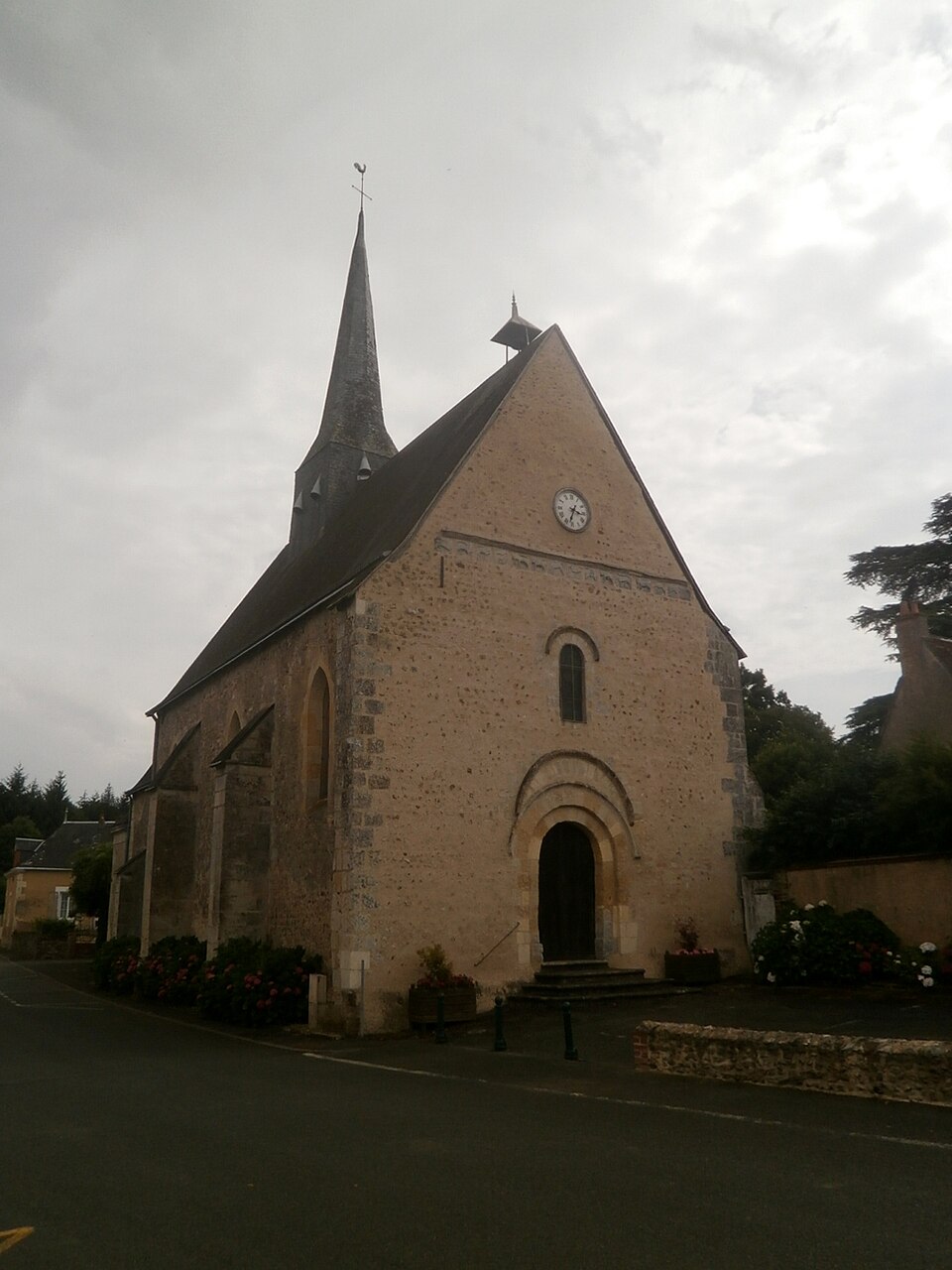 Epeigné — sur — Dême église