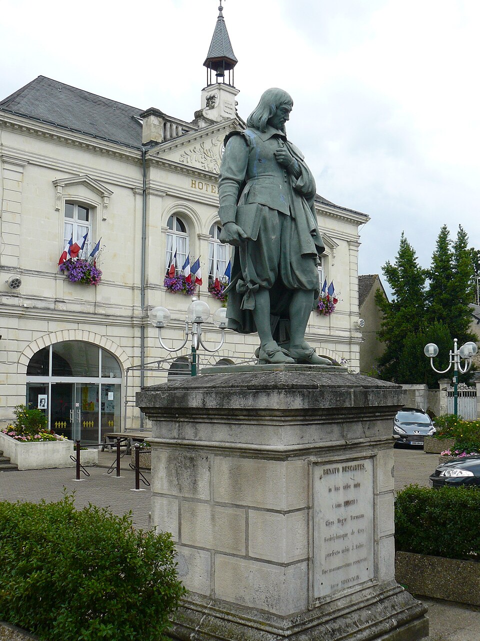 Hôtel de Ville LA HAYE — DESCARTES — Jean — Charles GUILLO