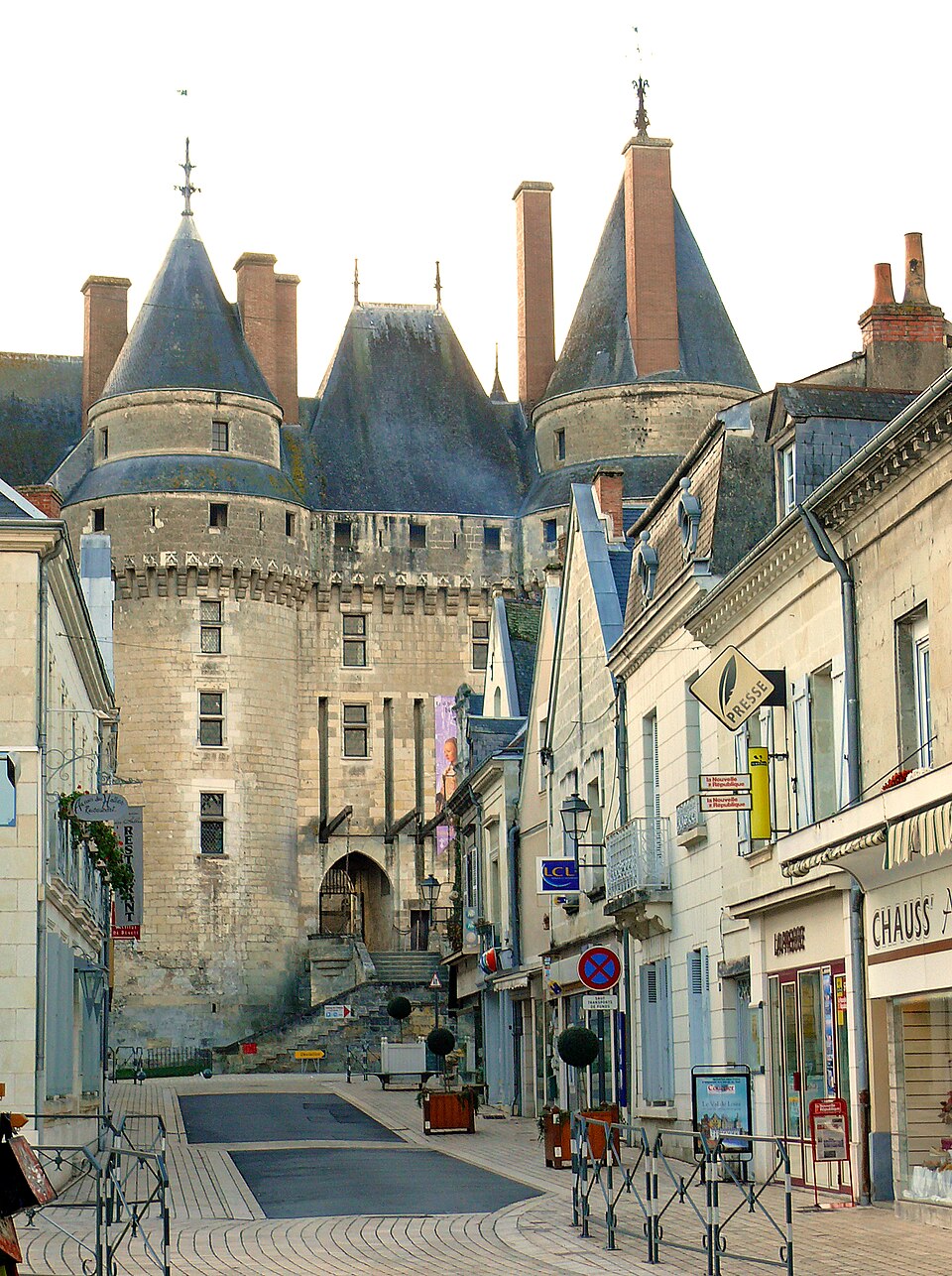 Chateau de Langeais et rue Thiers