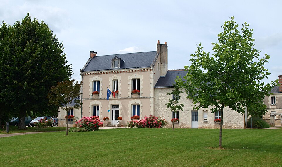 Noyant — de — Touraine — FR — 37 — A — 03