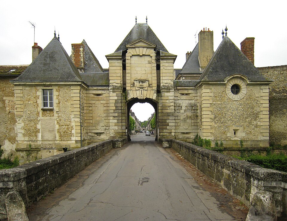 RichelieuTownGate