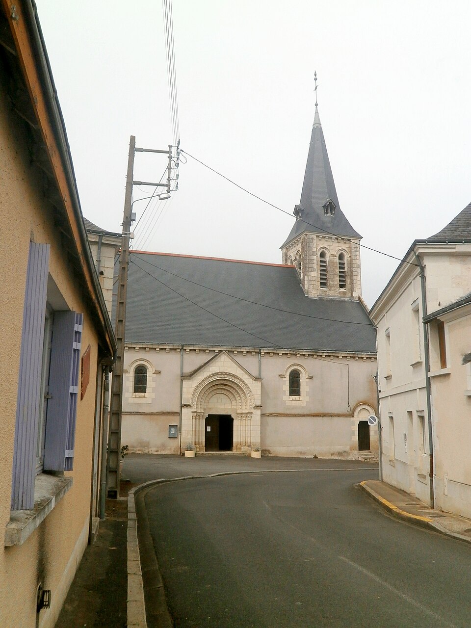 Rivarennes église