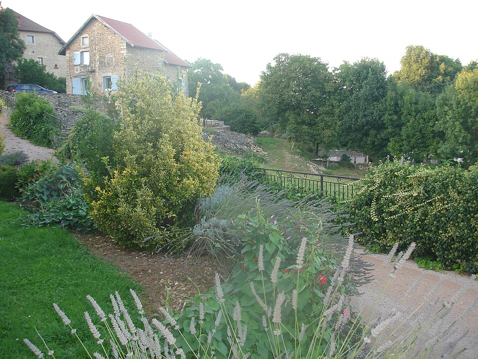 Annoisin — Châtelans