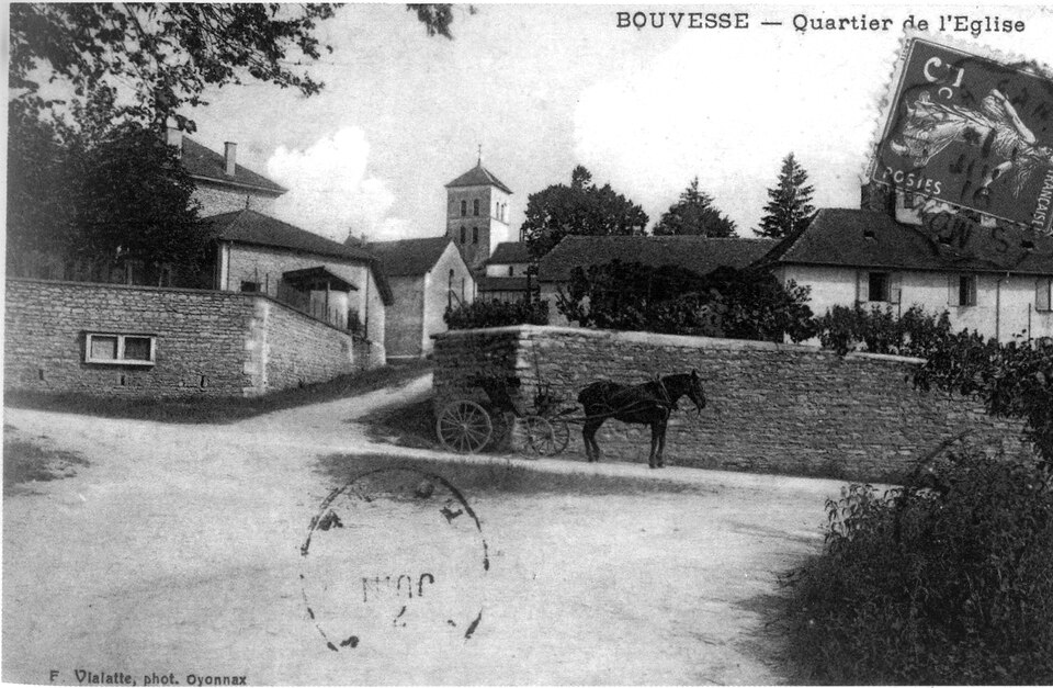 Bouvesse quirieu, quartier de l'église, 1916, p 32, l'Isère les 533 communes — F. Vialatte, phot. Oyonnax