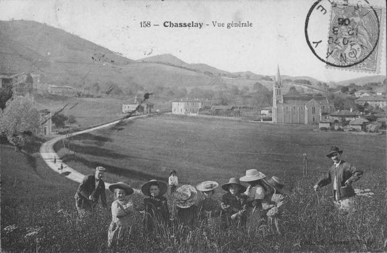 Chasselay (Isère), vue générale