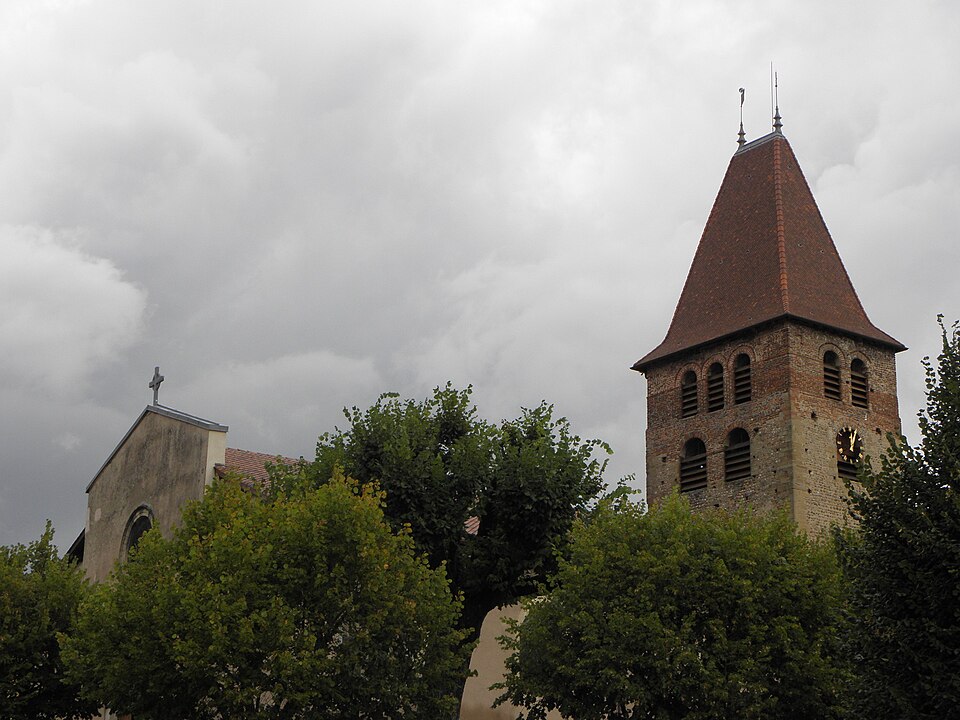 La Côte — Saint — André (38) Église Saint — André