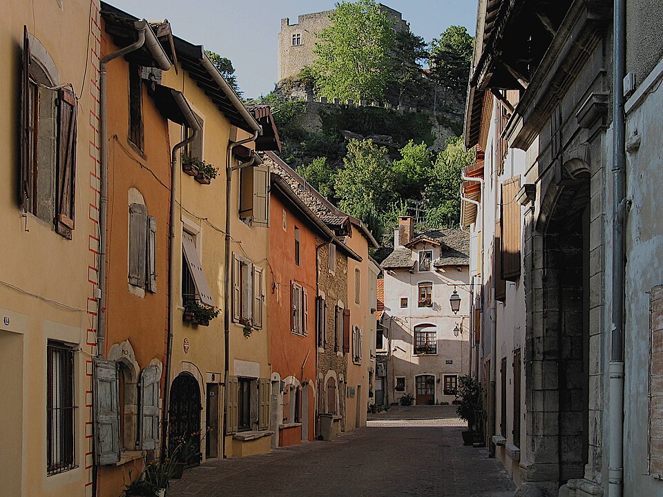France cremieu rue medieval sb1