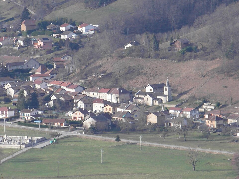 Massieu (vue depuis Saint — Sixte)