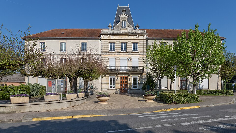 Nivolas Mairie Ouest