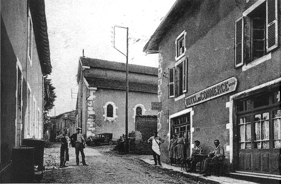 Pommier — de — Beaurepaire, vers 1930, p161 de L'Isère les 533 communes — 