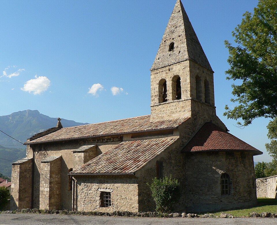 Eglise Saint — Georges à Saint — Georges — de — Commiers