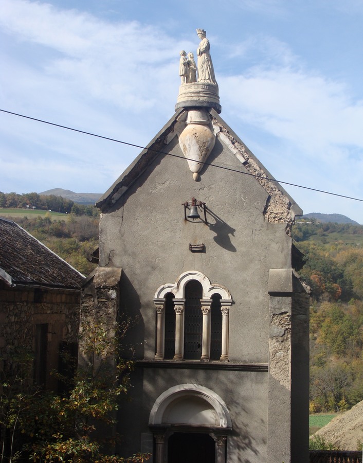 Chapelle à Charlaix (Isère)