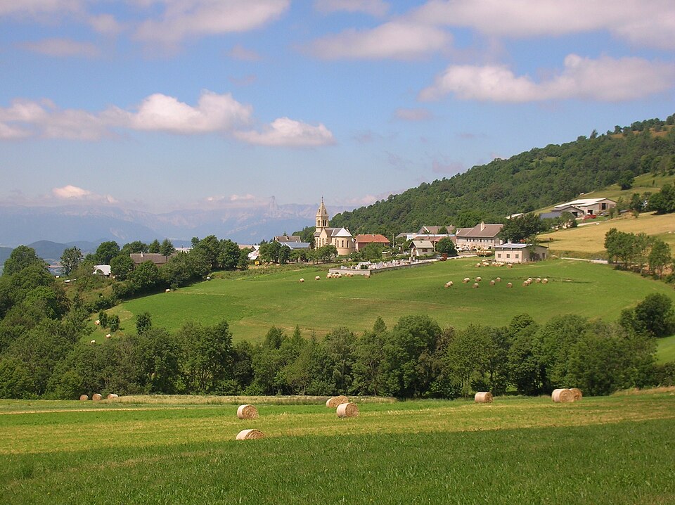 Saint — Michel — en — Beaumont vue générale