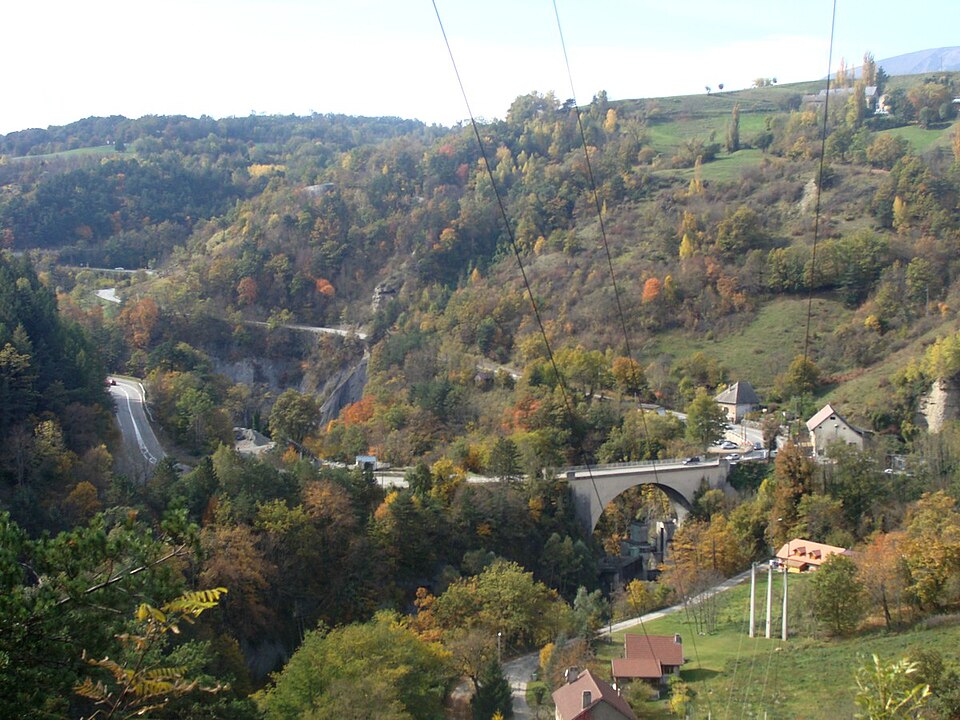 Pont — Haut en Isère — 23