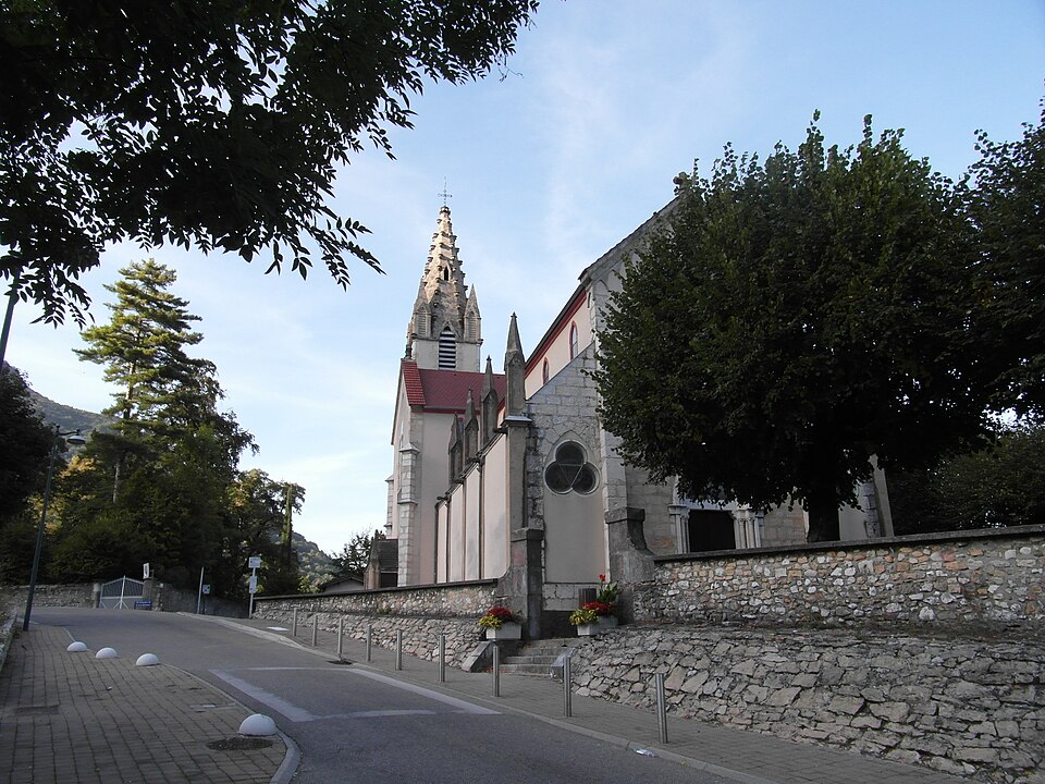 Veurey Voroize l'église
