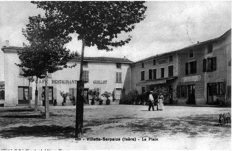 Villette — de — Vienne, la place, 1907, p280 de L'Isère les 533 communes — 