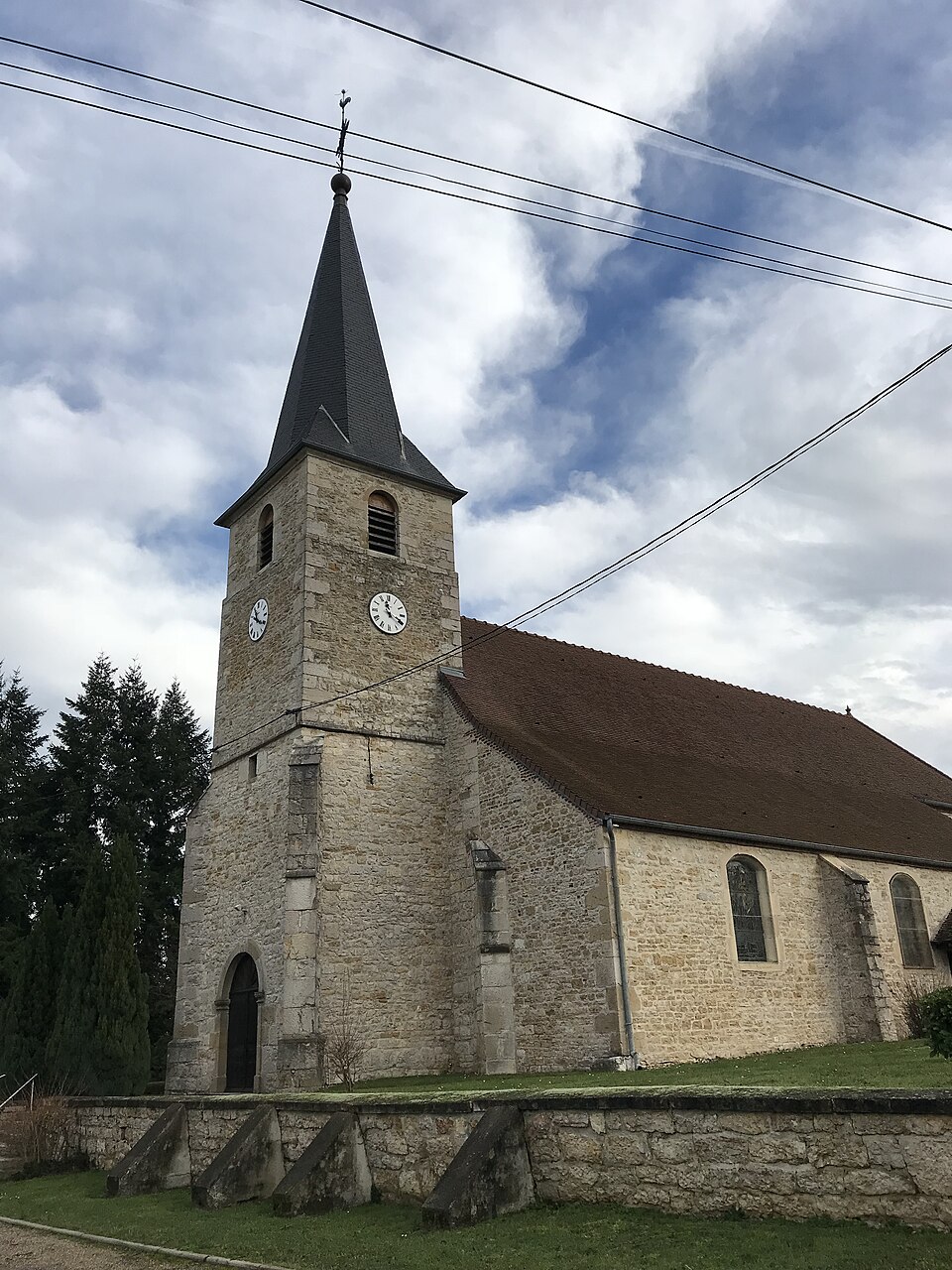 Église Saint — Victor d'Asnans en janvier 2018