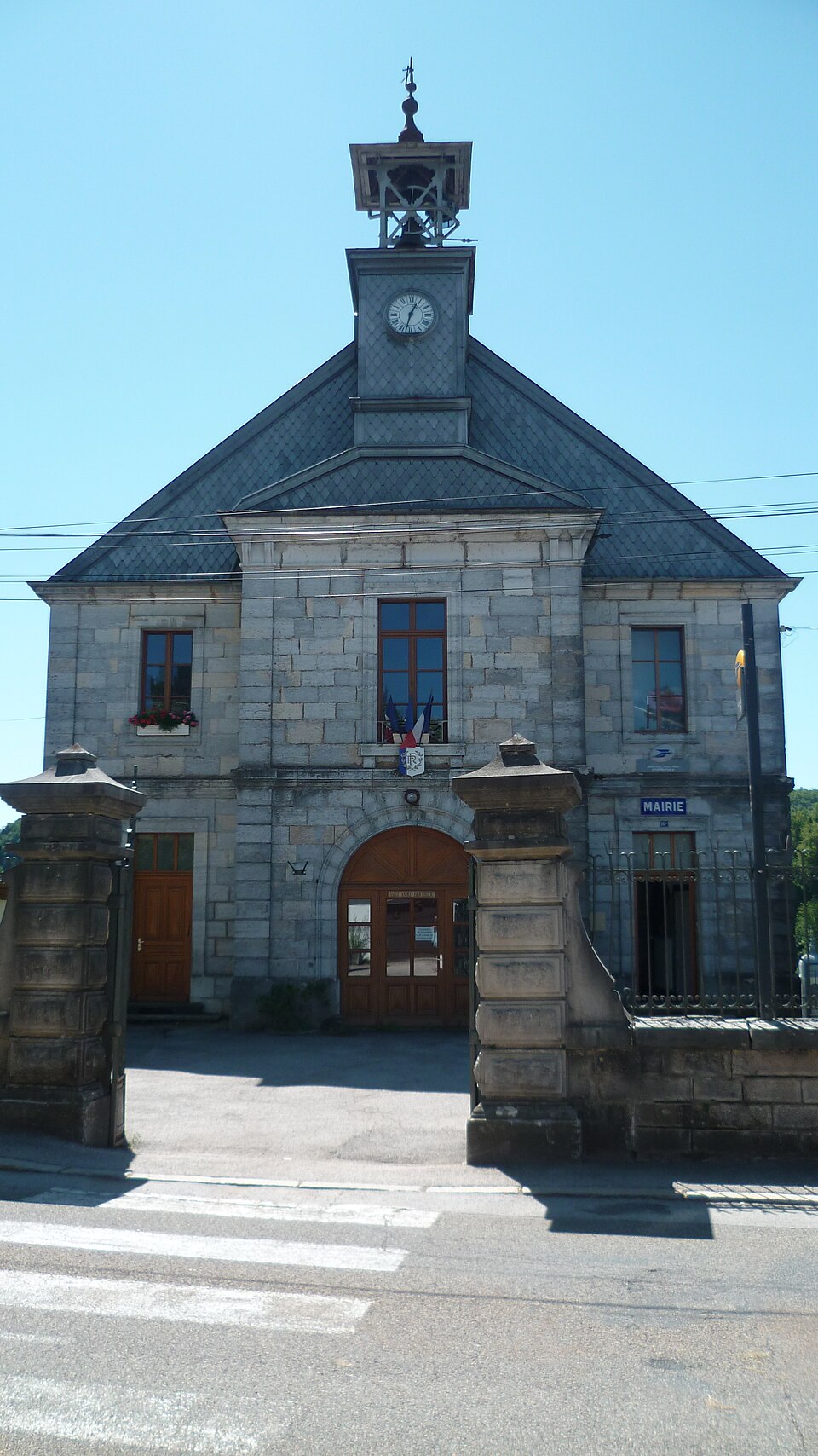 Mairie de Chaux des Crotenay