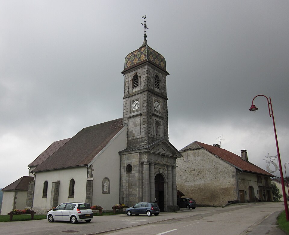 La Chaux — du — Dombief — église