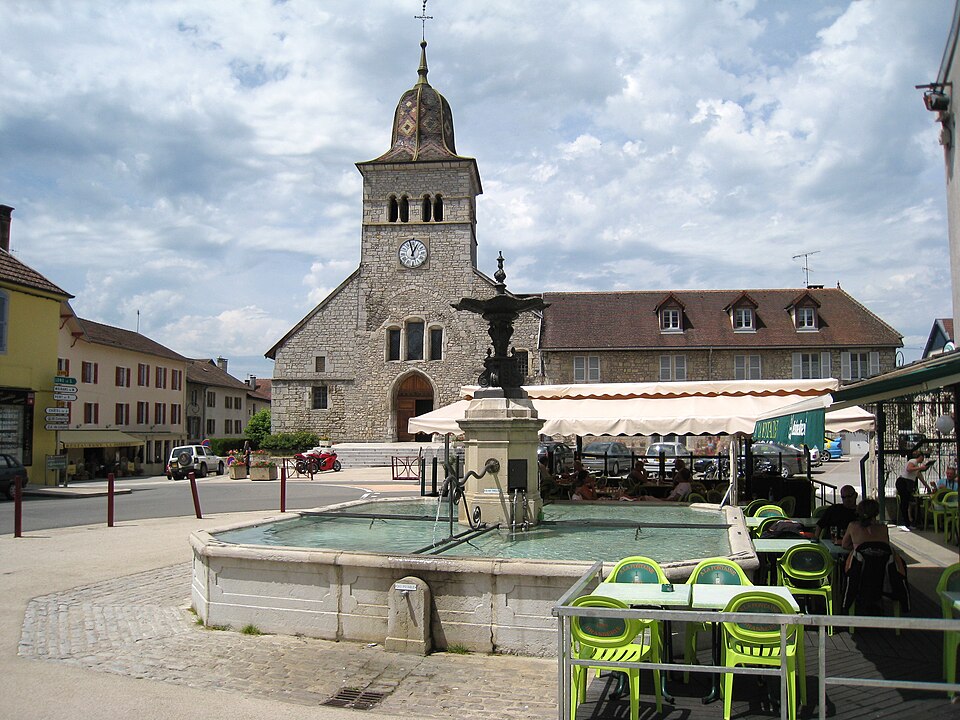 Clairvaux — les — lacs — fontaine — eglise