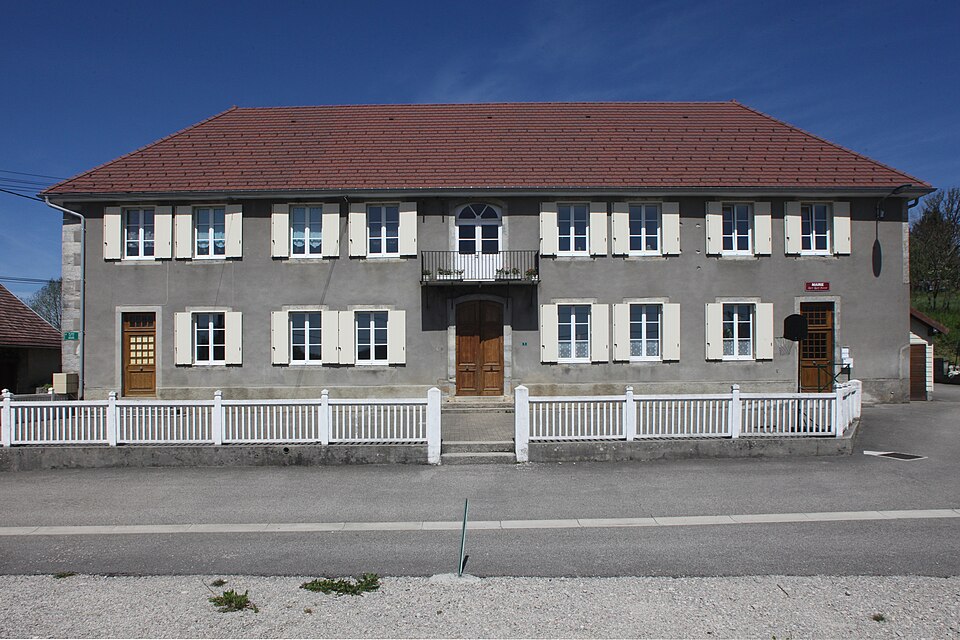 Dournon, mairie — img 42889