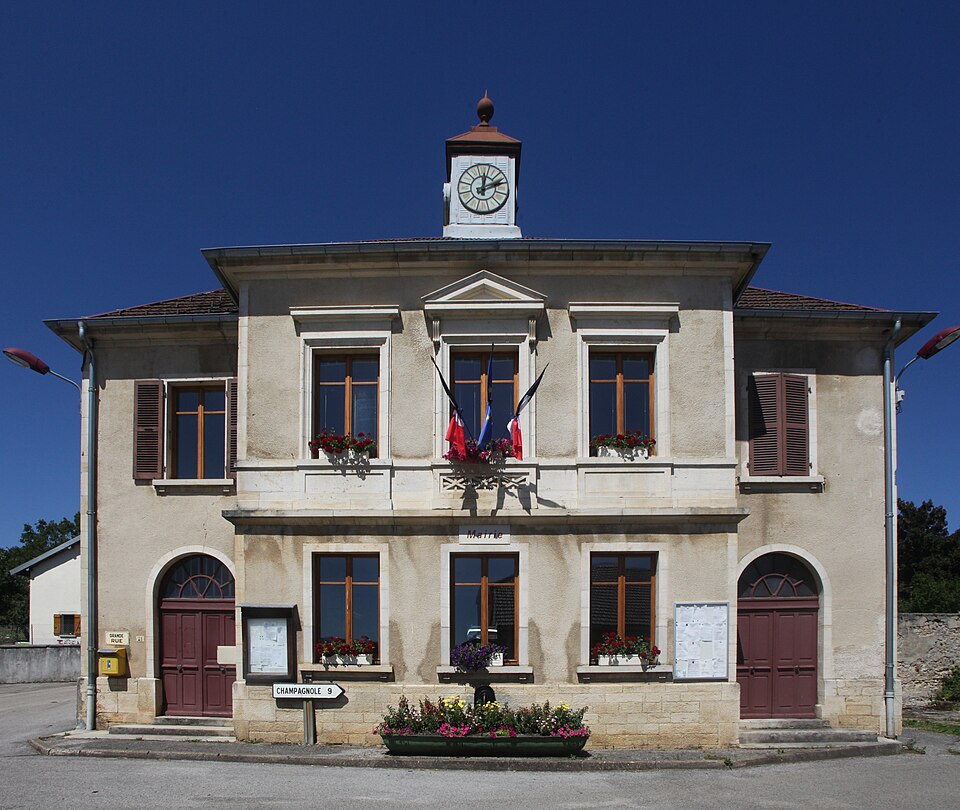 Lent, mairie — img 43910