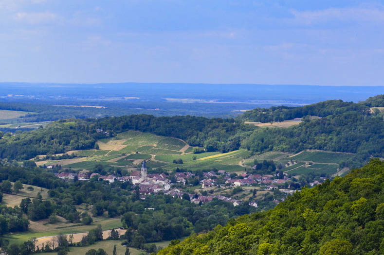 Mesnay, vue depuis le belvédère de La Châtelaine
