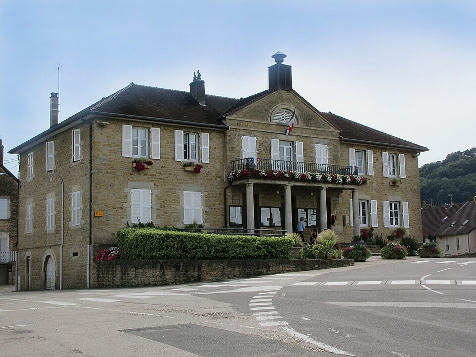 Mairie Montmorot 4