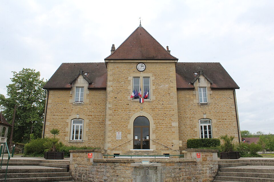 Mairie Plainoiseau 2