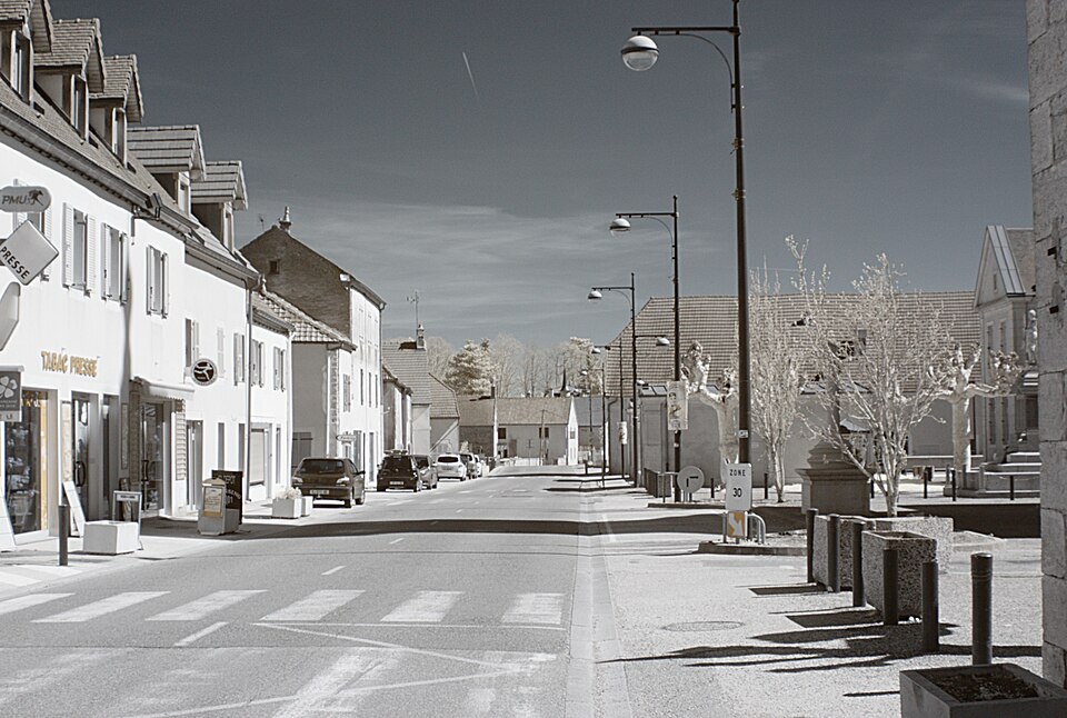 Saint — Aubin (Jura) 2013 04 14 03 IR