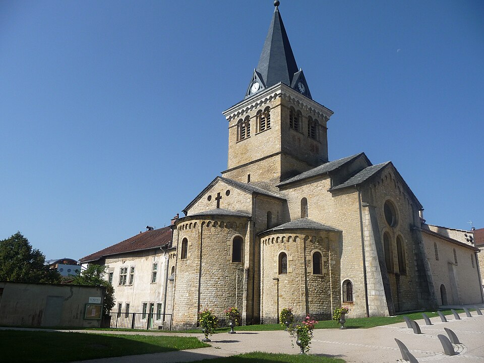 Saint — Lupicin église
