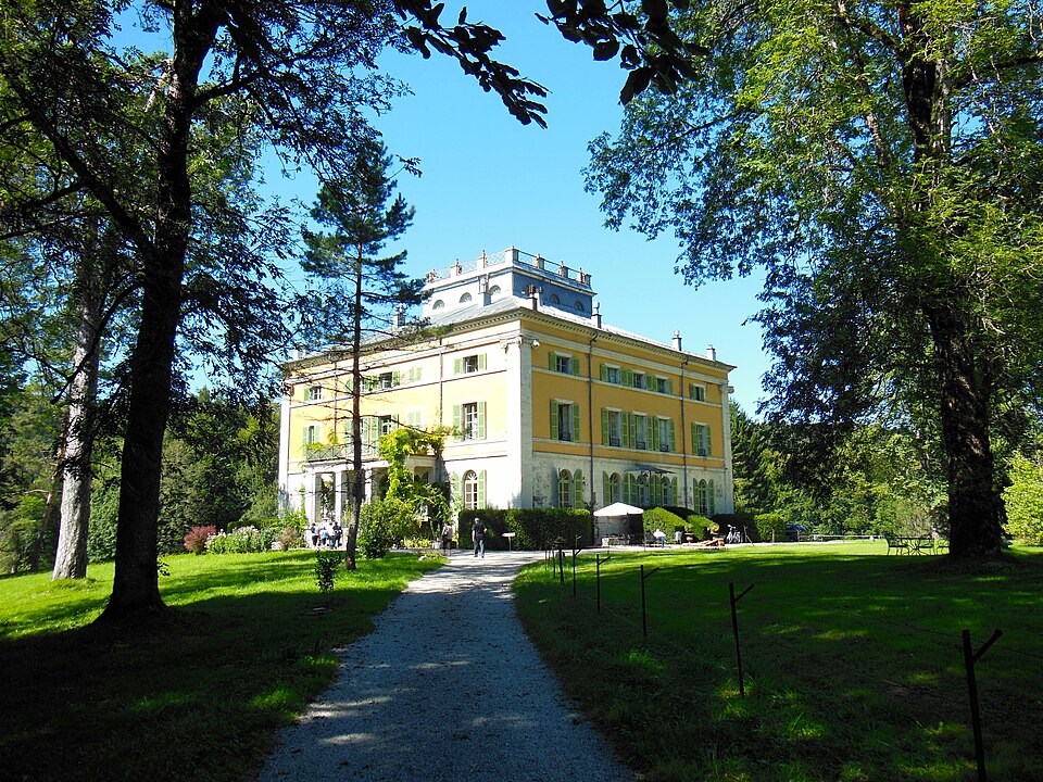 Villa — Palladienne — 1