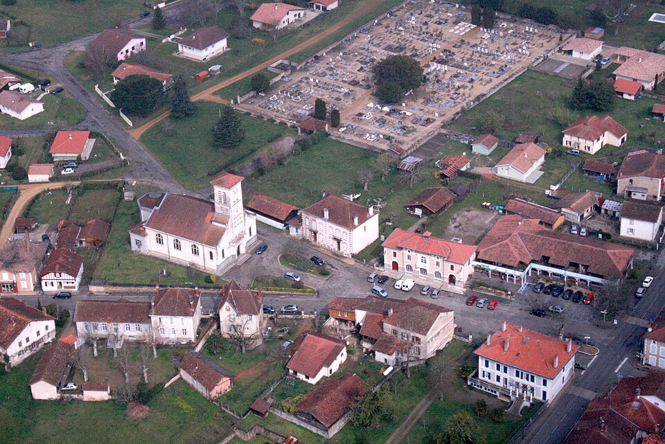Vue aérienne du centre de Brocas, 2013