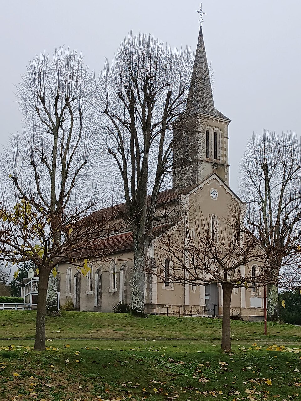 Église Saint — Hippolyte de Lamothe 01