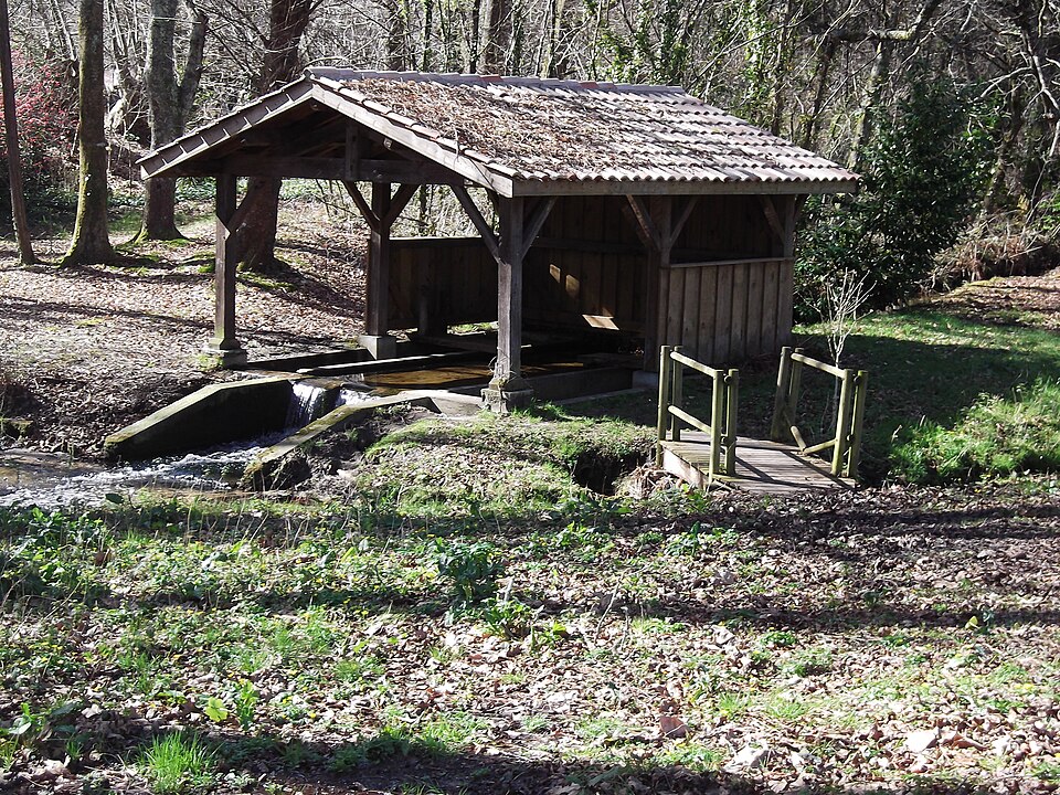 The Mées'wash house