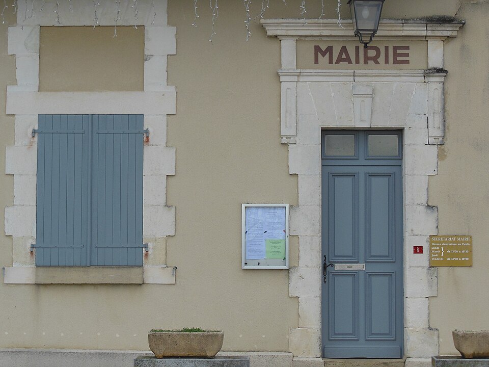 Nerbis façade mairie