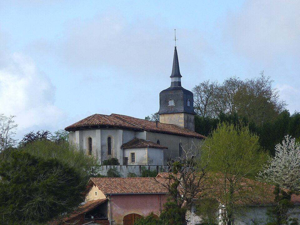 Eglise Saint — Étienne de Nousse