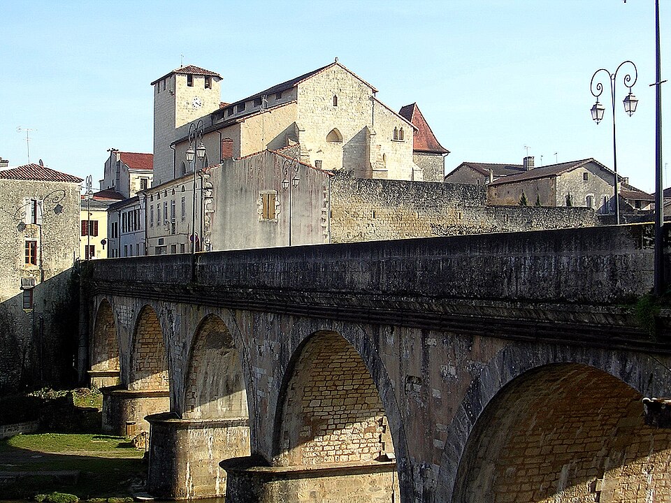 Roquefort Landes 1