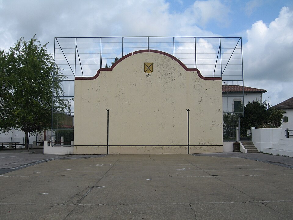 Fronton Saint — André — de — Seignanx 02