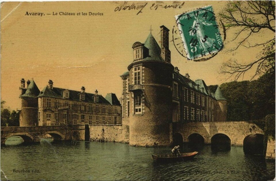 Avaray Carte postale du château en 1910