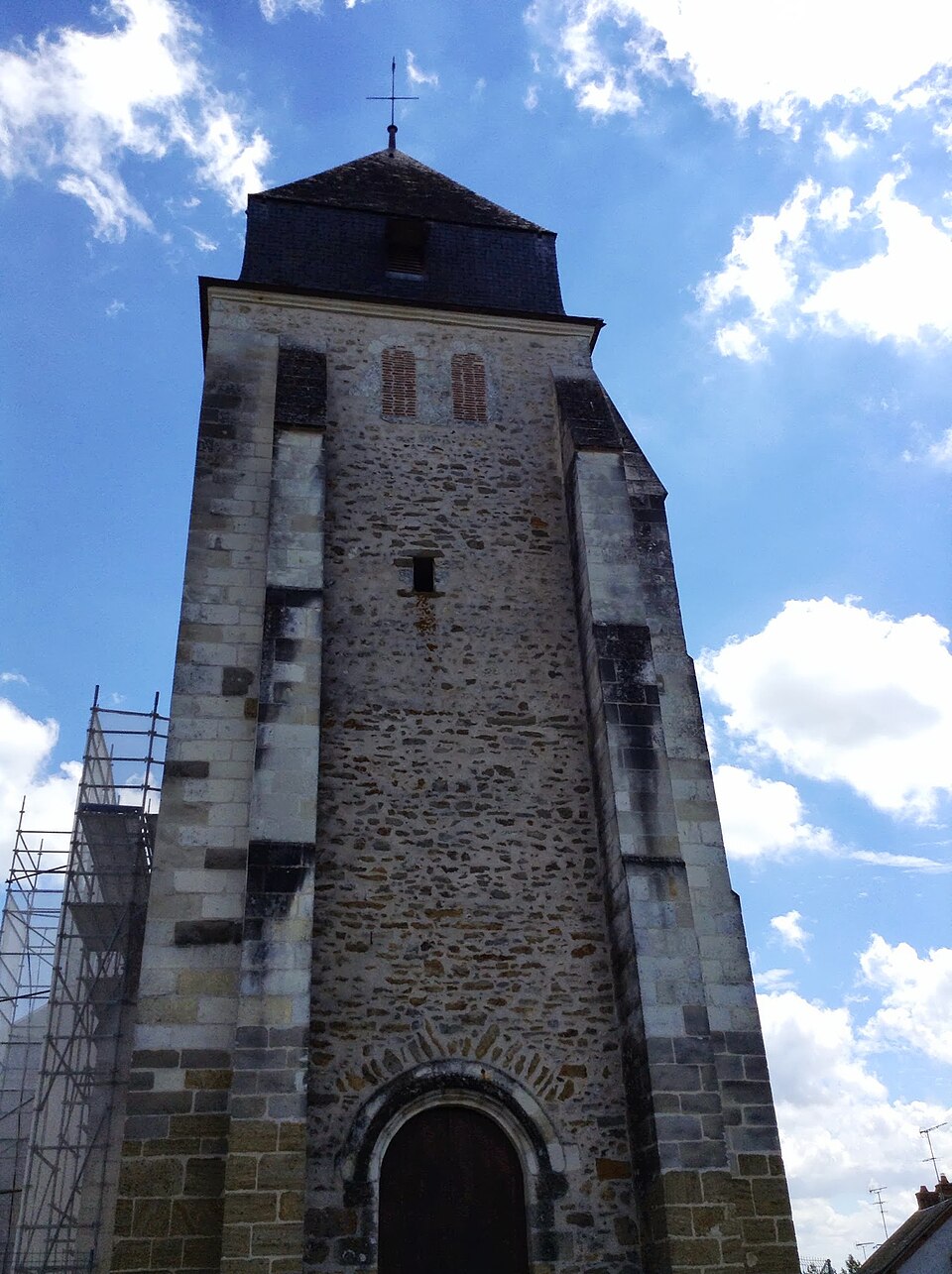 Église Saint — Sulpice de Langon (Loir — et — Cher)