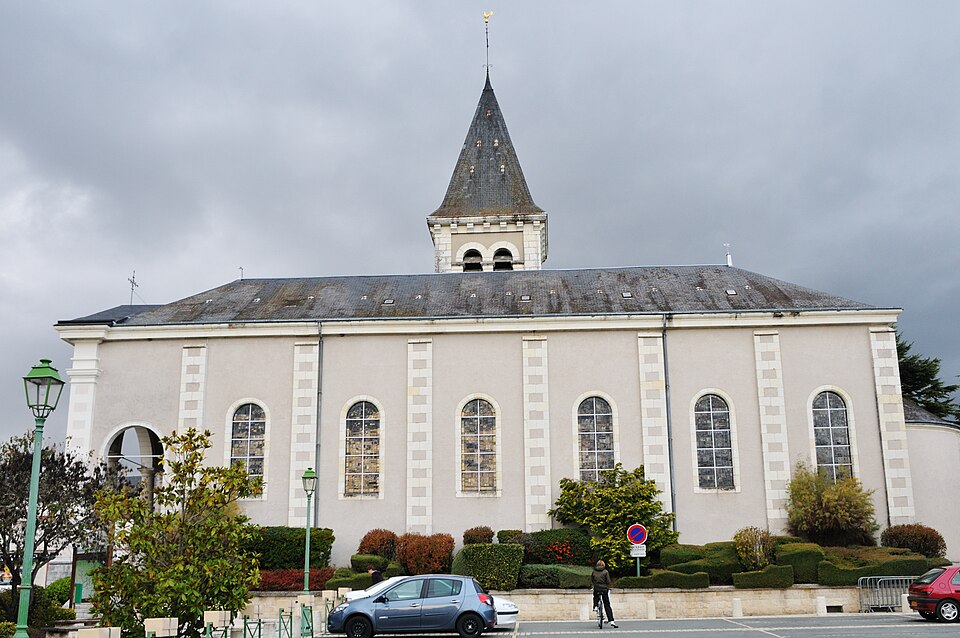 Neung — sur — Beuvron église Saint — Denis 1