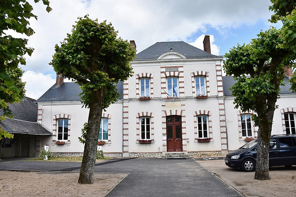 147 Villerbon (41000)