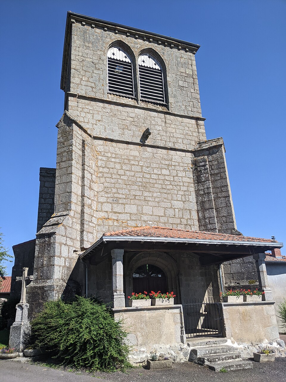 Cezay — Église Saint — Barthélemy, façade ouest (juin 2023)