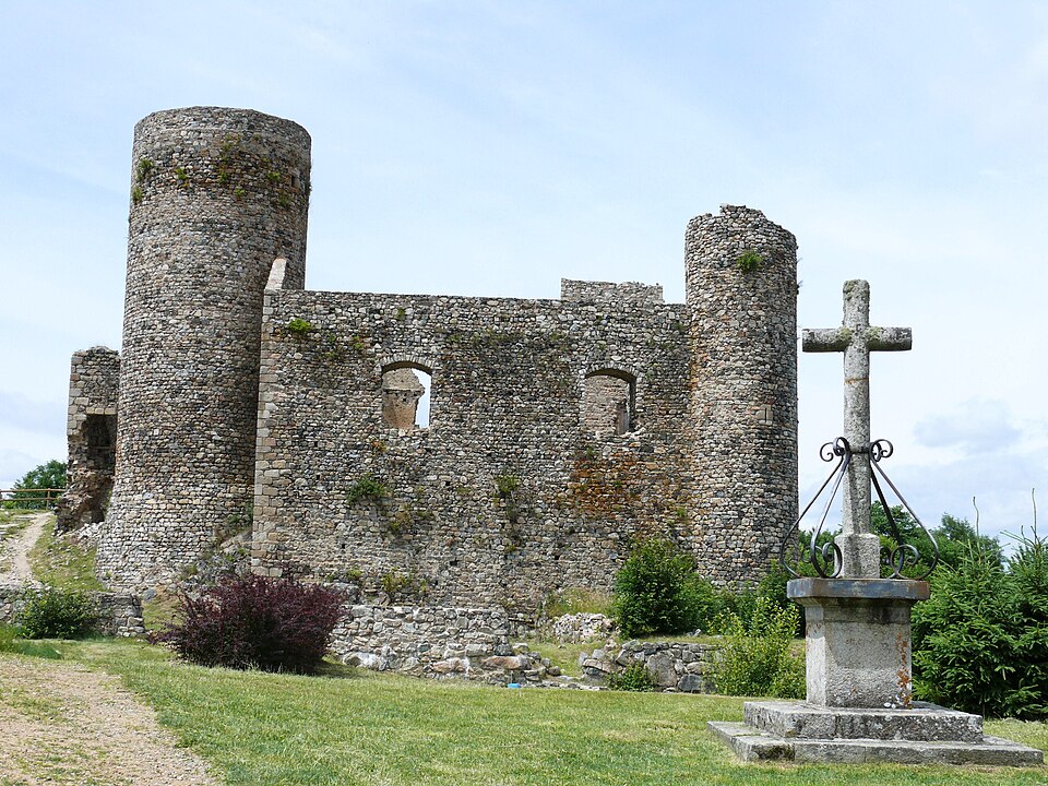 Champoly — Château d'Urfé — 1
