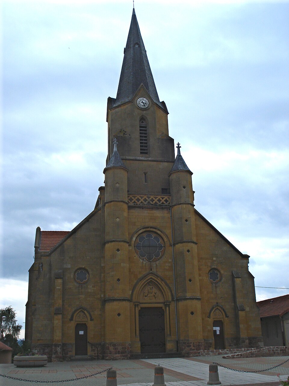 Mably (Loire), l'église
