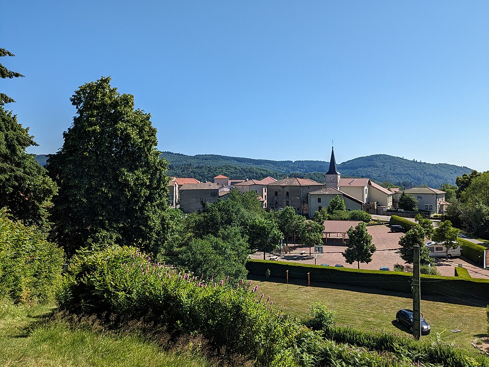 Les Noës — Vue sur le village depuis l'oratoire
